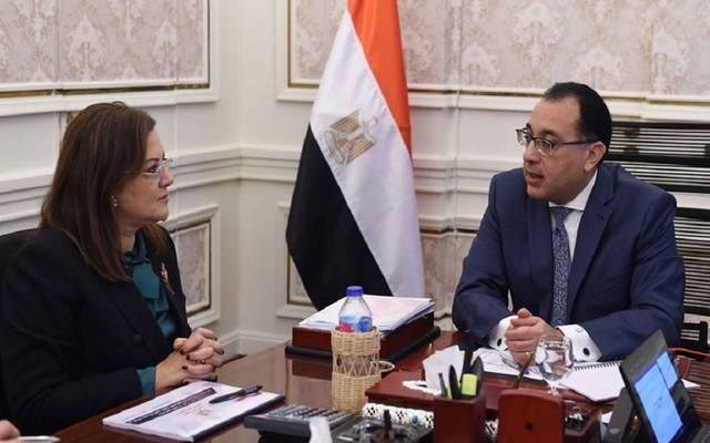 "مدبولي" يوجه بإعداد عرض نهائي للخطة الاستثمارية لمصر لعام 2020-2021