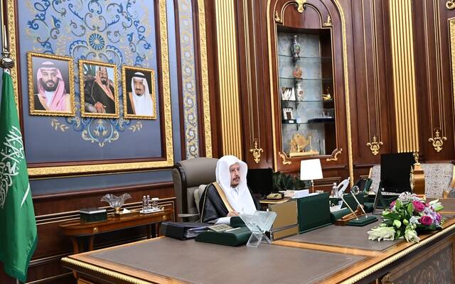 رئيس مجلس الشورى السعودي يترأس جلسة المجلس عبر الاتصال المرئي