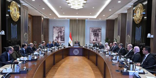 مصر تدرس إنشاء مبنى ركاب جديد في مطار القاهرة بطاقة 30 مليون راكب