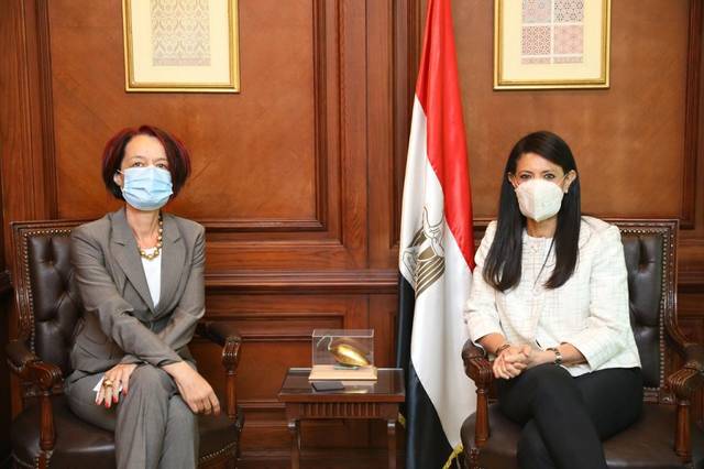 Rania El-Mashat explores cooperation with WFP Regional Director