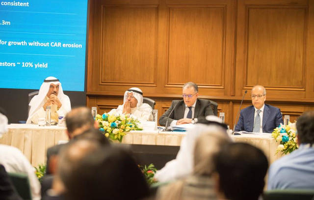 رئيس العربية المصرفية: ندرس استحواذات وتعزيز السيولة