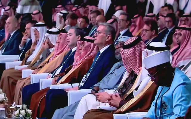 كريم بدوي وزير البترول والثروة المعدنية