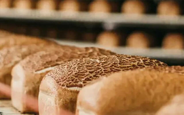 إنتاج المخبوزات بـ "مجموعة أطياب"