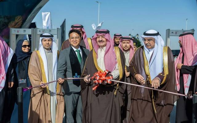 أمير الشرقية يدشّن مشروع "المدينة العالمية" في الدمام وجهةً استثماريةً وسياحيةً نوعيةً