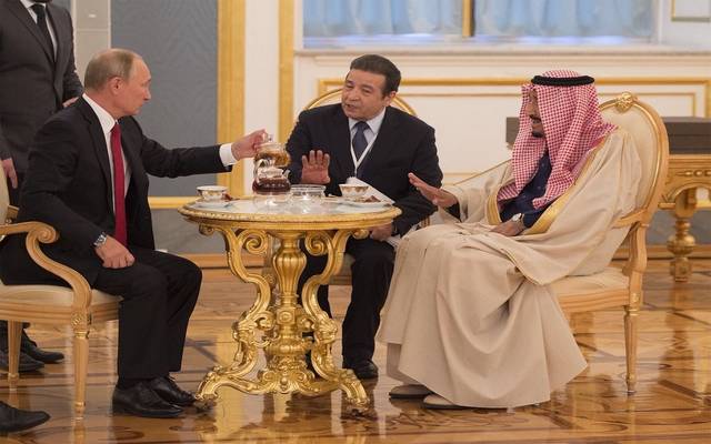 خادم الحرمين يُهاتف الرئيس الروسي للتباحث حول استقرار سوق النفط