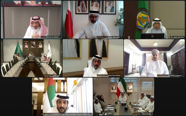 وزير الصناعة والثروة المعدنية يُشارك في الاجتماع الاستثنائي المشترك لوزراء التجارة والصناعة بدول مجلس التعاون الخليجي