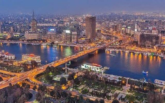 القاهرة
