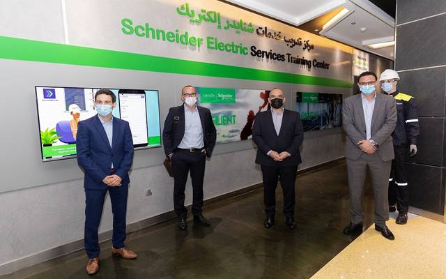 "شنايدر إلكتريك" تفتتح مركز تدريب جديداً في دبي لدعم عملائها بالمنطقة