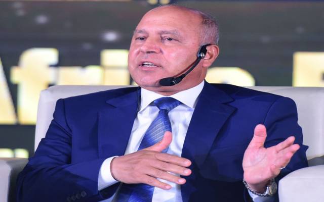 وزير النقل: وضع استراتيجية لخدمة أهداف التنمية المستدامة بالإسكندرية