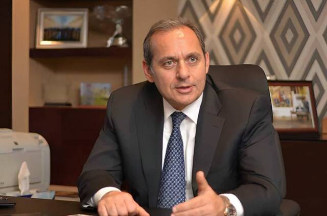 هشام أحمد عكاشة