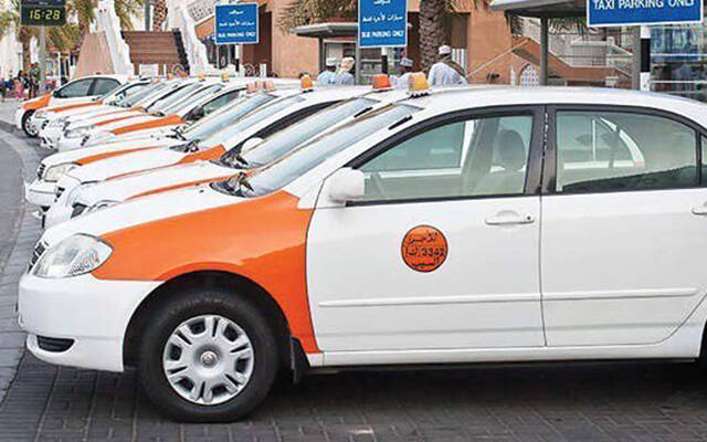 سيارات الأجرة في عُمان