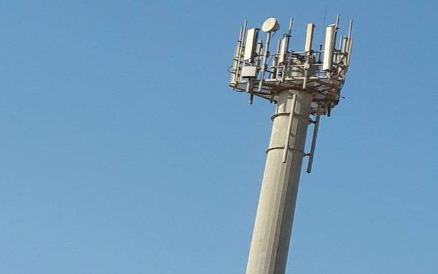 أكدوا على منطقية الرسوم المذكورة وطالبوا بمثلها في قطاع المصارف