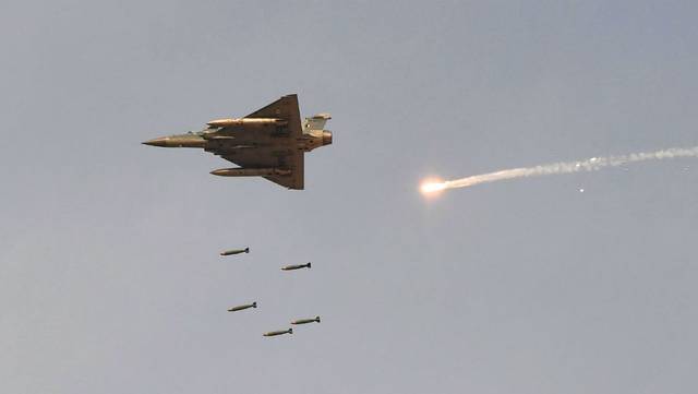 India air strikes hit militants across Kashmir borders