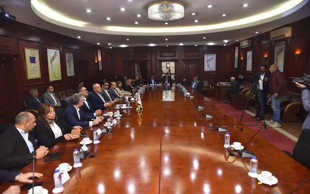 المهندس حسن الخطيب وزير الاستثمار والتجارة الخارجية المصري