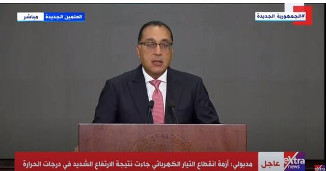 رئيس الوزراء: انقطاع الكهرباء جاء نتيجة ارتفاع غير مسبوق في الحرارة