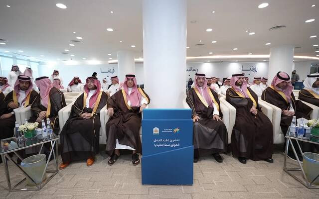 وزارة الموارد البشرية والتنمية الاجتماعية تدشن عقد العمل الموثق باعتماده سندًا تنفيذيًا بالتعاون مع وزارة العدل