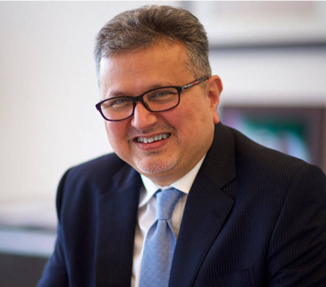 وسيم سيفي نائب الرئيس التنفيذي للخدمات المصرفية للأفراد وإدارة الثروات في "الإمارات الإسلامي"