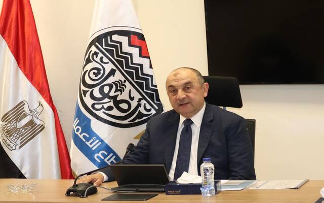 محمد شيمي وزير قطاع الأعمال العام