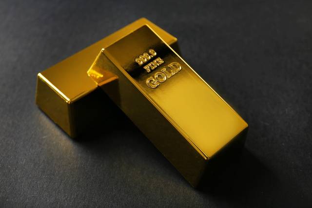 Gold nears two-week low