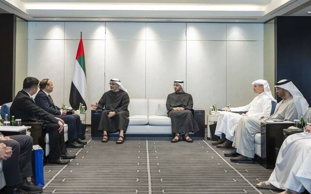 جانب من اجتماعات الشيخ خالد بن محمد بن زايد آل نهيان ولي عهد أبوظبي مع رؤساء مجالس إدارة كبرى الشركات الصينية