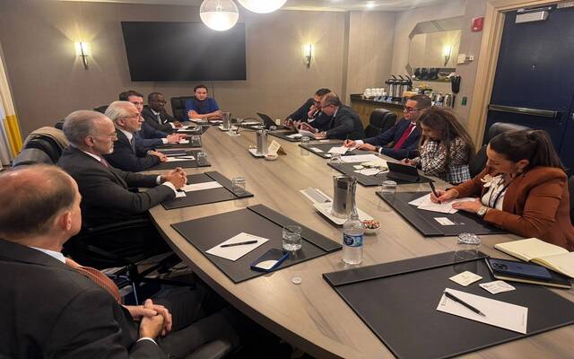 المهندس حسن الخطيب وزير الاستثمار والتجارة الخارجية المصري