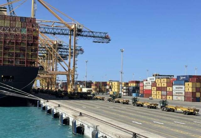 ميناء الملك عبدالله السعودي: زيادة 3.2% بمناولة الحاويات في 2022
