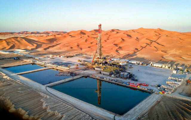 خدمات الحفر في أبراج للطاقة