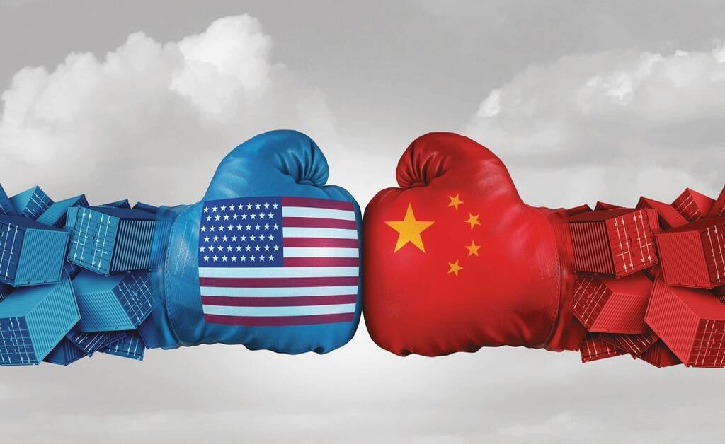 الصين تدعو أمريكا إلى إنهاء القمع "غير المعقول" لشركاتها وتنتقد تحركات أوروبية