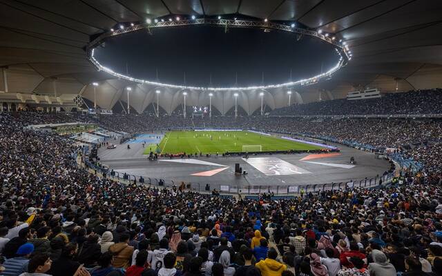 جماهير داخل استاد الجوهرة في السعودية خلال استضافة السوبر الإسباني ضمن موسم الرياض في شهر يناير 2023