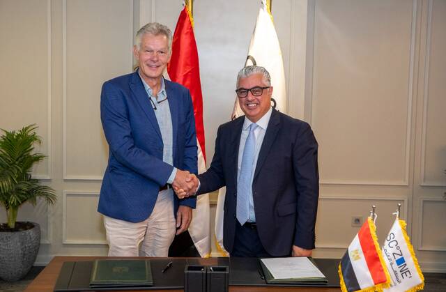 شركة ألمانية تقيم مشروع للأقشمة بـ7 ملايين دولار باقتصادية قناة السويس