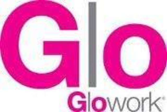 «GLOWORK» أمّن وظائف لـ2500 امرأة رواتب بعضهن تصل إلى 55 ألف ريال