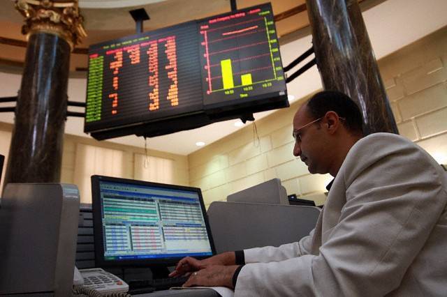 أداء متباين لمؤشرات البورصة خلال منتصف التعاملات.. و"أوراسكوم للاتصالات" تتصدر التداولات