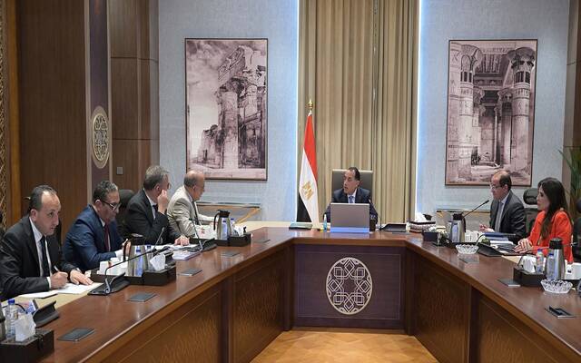 رئيس وزراء مصر يتابع خطط تأمين الطاقة واستعدادات الصيف