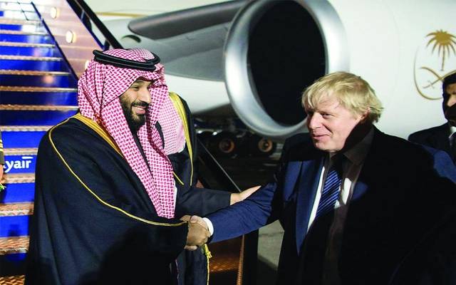 السعودية وبريطانيا تبحثان الجهود الدولية لمكافحة فيروس كورونا