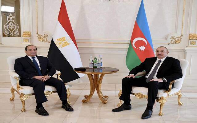 الرئيس المصري عبد الفتاح السيسي  مع الرئيس الأذري إلهام علييف