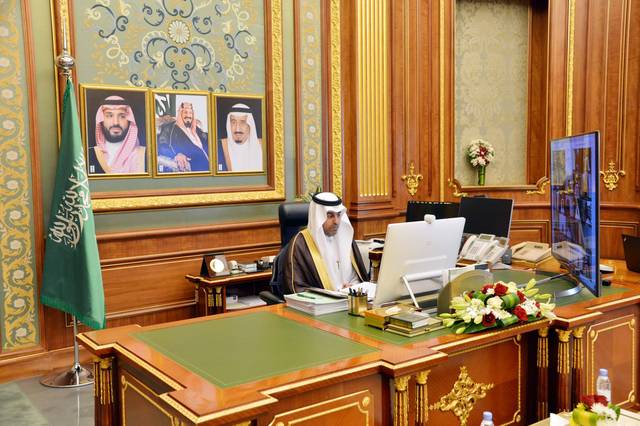 الشورى السعودي يطالب إدارة الدين بدراسة عزوف بنوك محلية عن الانضمام للمتعاملين
