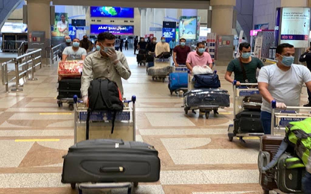 مصر تعلن وصول آخر رحلات الطيران الاستثنائي من دبي