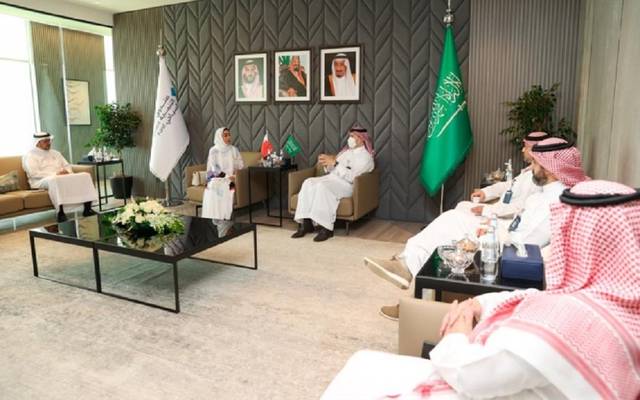 البحرين والسعودية تبحثان خلق المزيد من فرص الاستثمار في قطاع السياحة