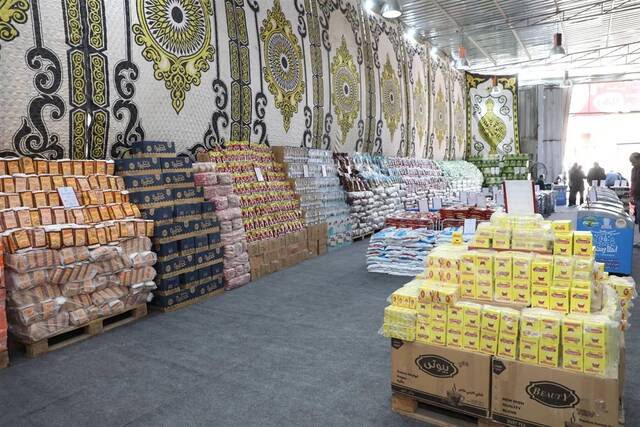 محافظ القاهرة: رقابة مشددة على الأسعار داخل معارض "أهلاً بالعيد"