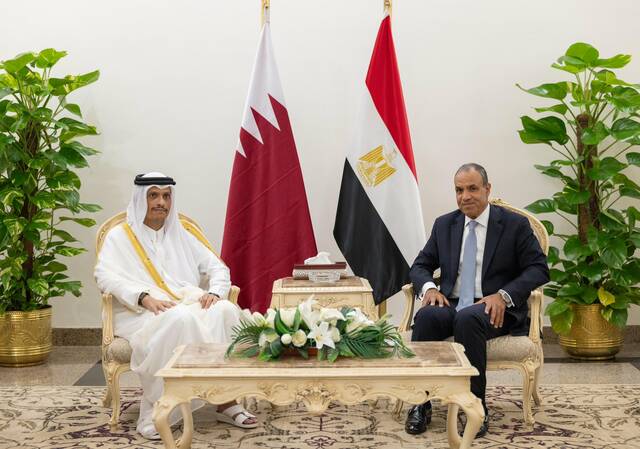 خلال اللقاء
