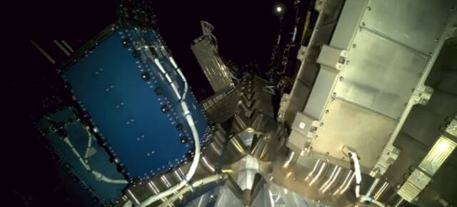 نجاح إطلاق "محمد بن زايد سات" القمر الاصطناعي الأكثر تطوراً في المنطقة