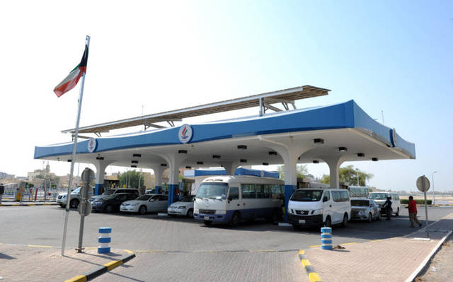 "البترول الوطنية" توقع عقد بناء9 محطات وقود بـ14.5 مليون دينار