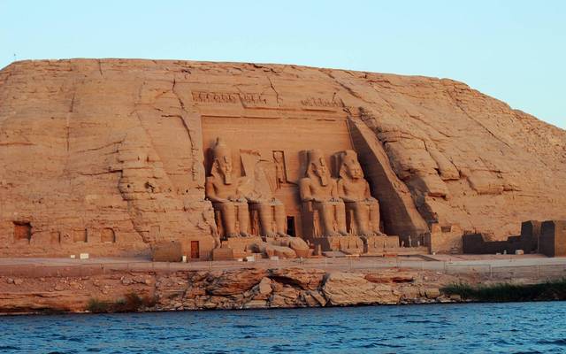 خبراء: تخفيض تذاكر المواقع الأثرية للمصريين 50% يدعم السياحة الداخلية