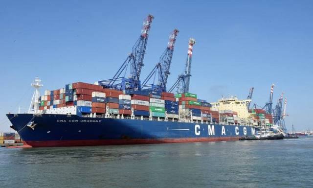مسؤول:ميناء غرب بورسعيد يستقبل 3 خطوط جديدة.. خلال أسابيع