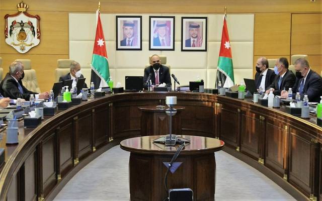 "الوزراء" الأردني يعقد اجتماعه الأول بعد التعديل.. والخصاونة: نأمل إحداث التغيير