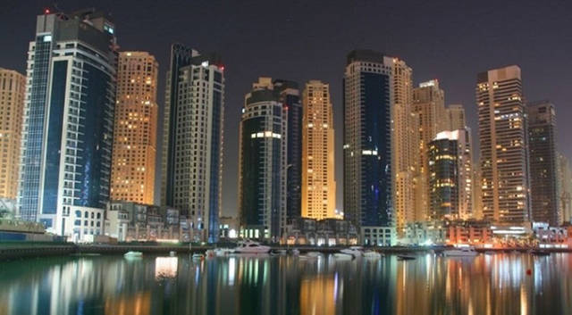 بن عرار الإماراتية وإيستيلو الأسترالية تؤسسان شركة لإدارة الفنادق