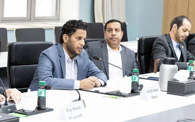 جانب من أحد اللقاءات خلال الزيارة