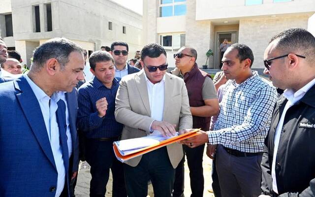 المهندس شريف الشربيني وزير الاسكان والمرافق والمجتمعات العمرانية المصري