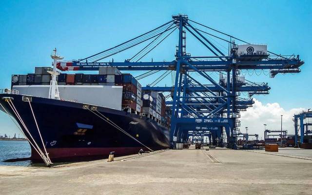 مسؤول: استمرار حركة السفن بميناء الإسكندرية مع تشديد الإجراءات الاحترازية