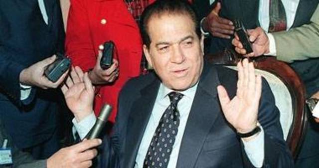 الجنزوري يلتقى العالم المصري أحمد زويل 